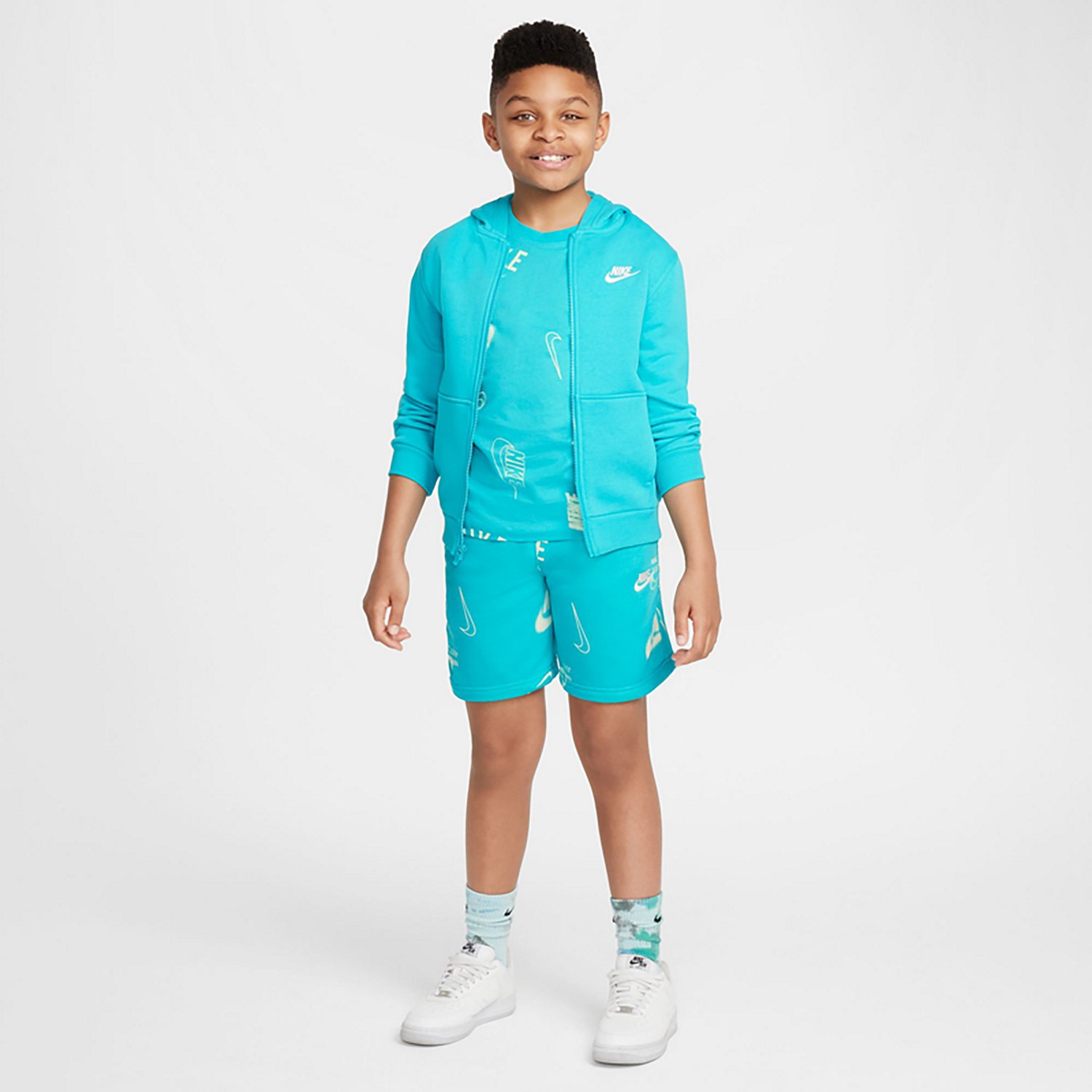 Nike Boys' Sportswear Club French Terry Shorts 5 in - view number 8