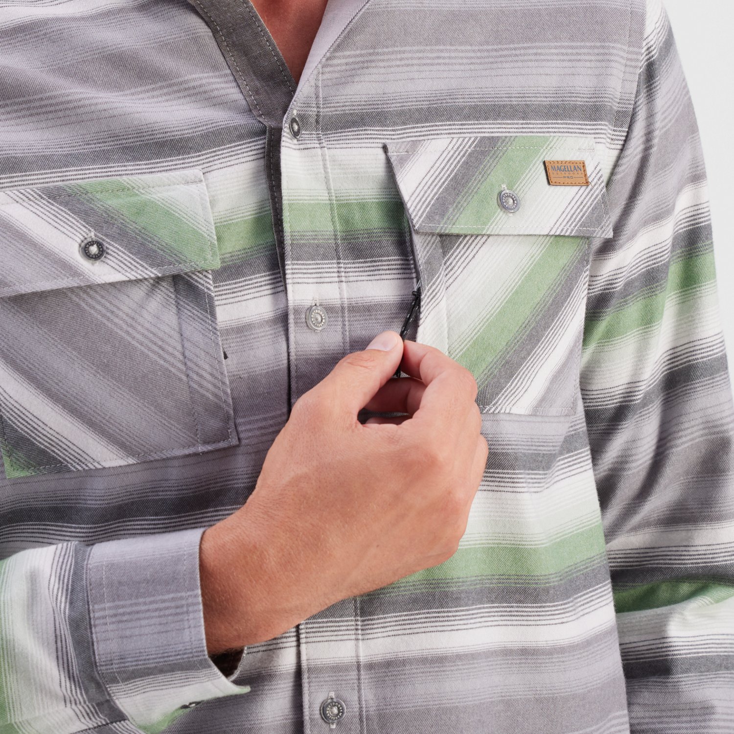 Magellan Outdoors Men's Pro Jacob Wheeler Angler Flannel Hoodie - view number 4