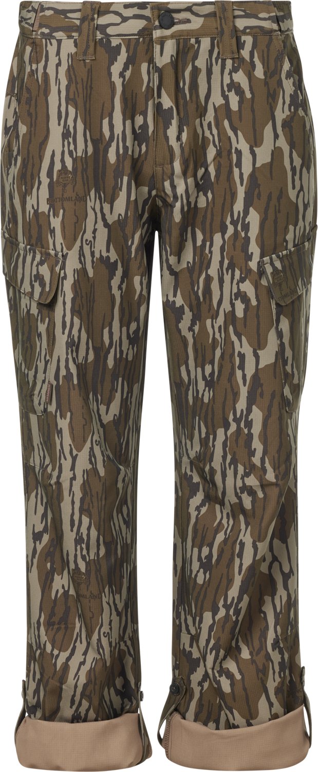 Magellan Outdoors Hunt Gear Women’s Roll Up Camo Pants - view number 4