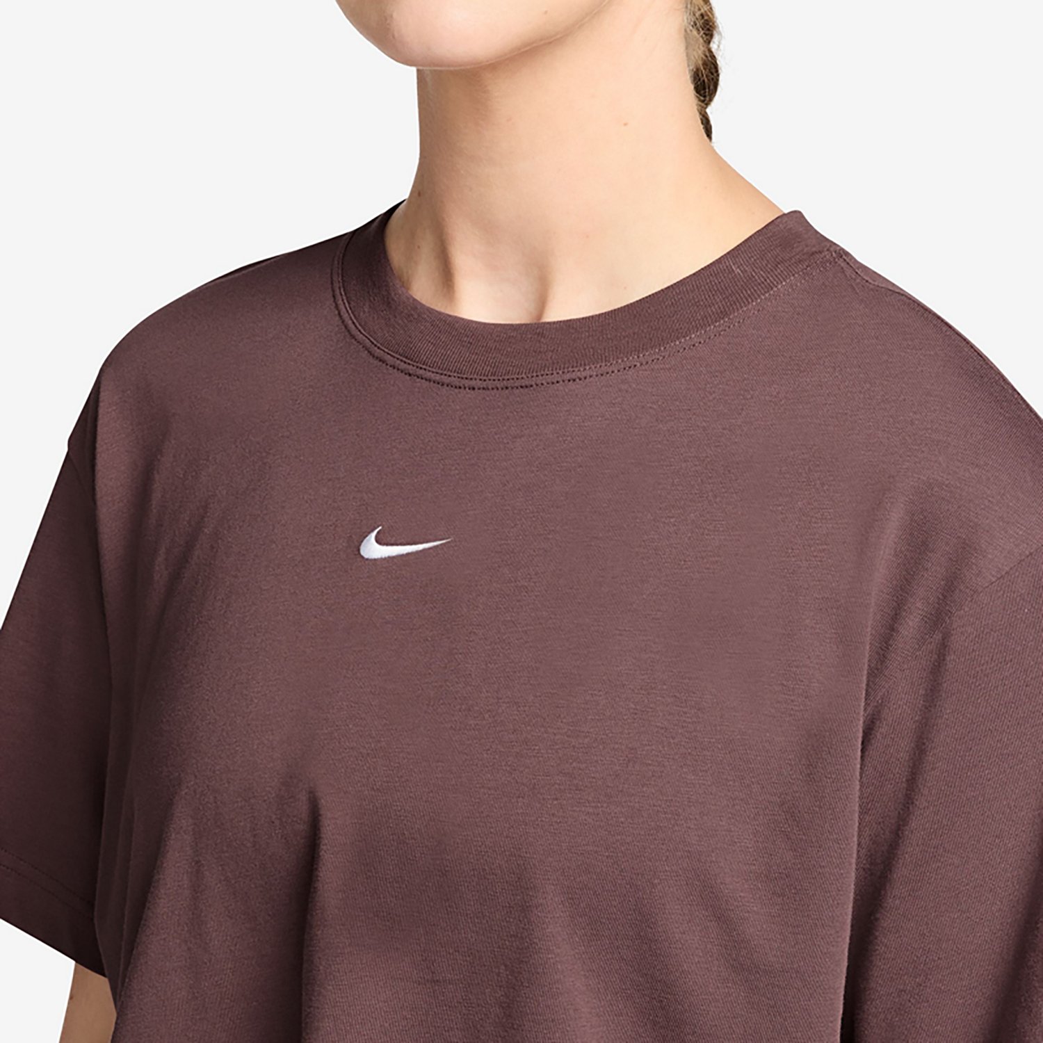 Nike Women's Nike Sportswear Classic Crop Short Sleeve T-shirt - view number 3