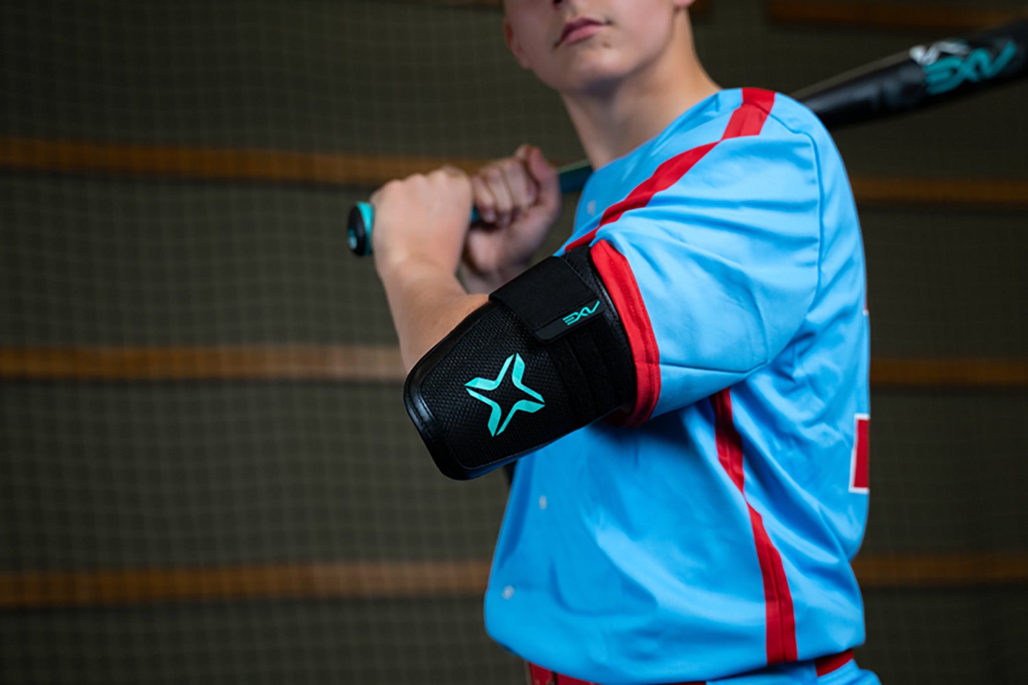 Axe Adults' Elbow Guard - view number 4