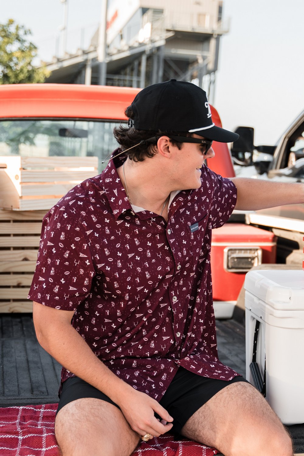 BURLEBO Men's Texas Pride Performance Button Up T-shirt                                                                          - view number 4