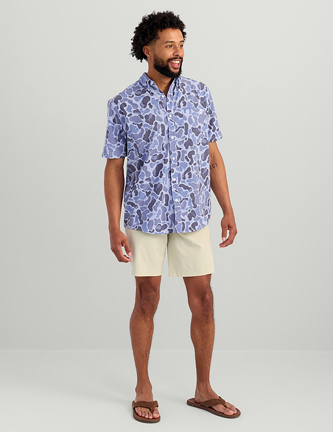 Huk Men's Kona Desert Rose Short Sleeve Shirt - view number 3