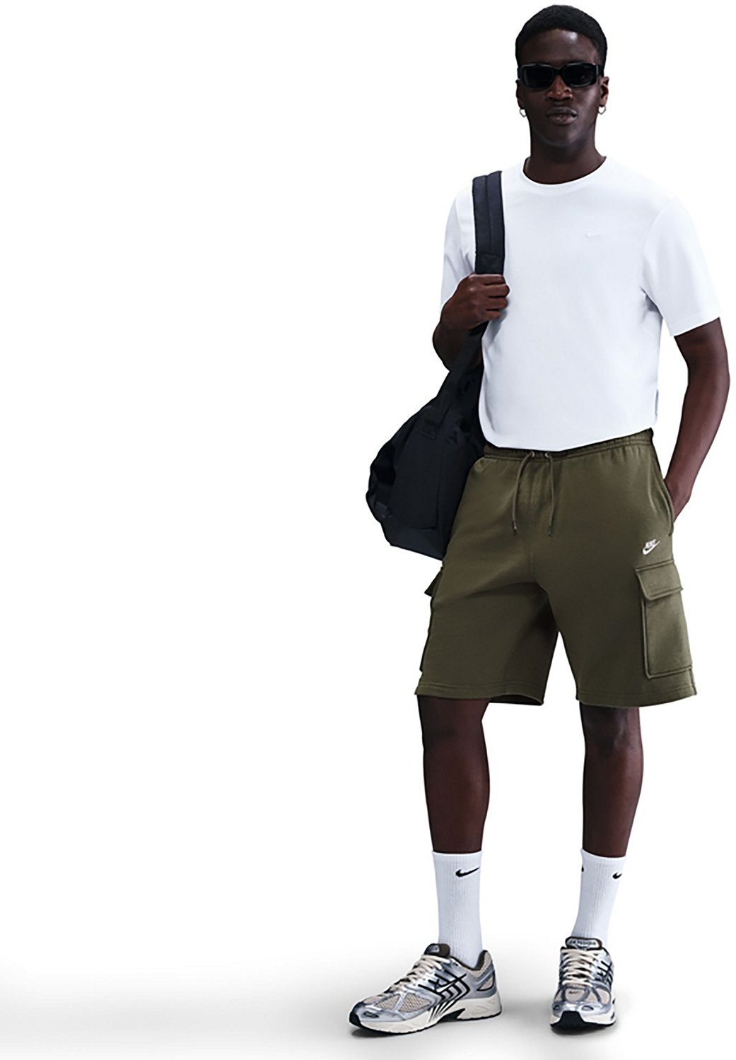 Nike Men's Club Men's Brushed Fleece Cargo Shorts 9.5 in - view number 4