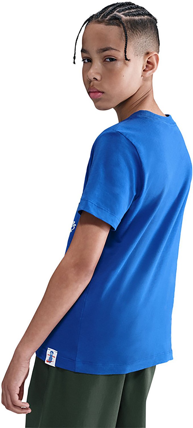 Nike Boys' Sportswear Turn Up T-shirt - view number 4