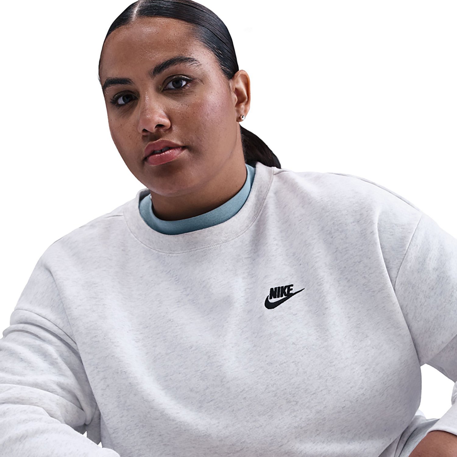 Nike Women's Sportswear Club Fleece Plus Size Crew Neck Sweatshirt - view number 5