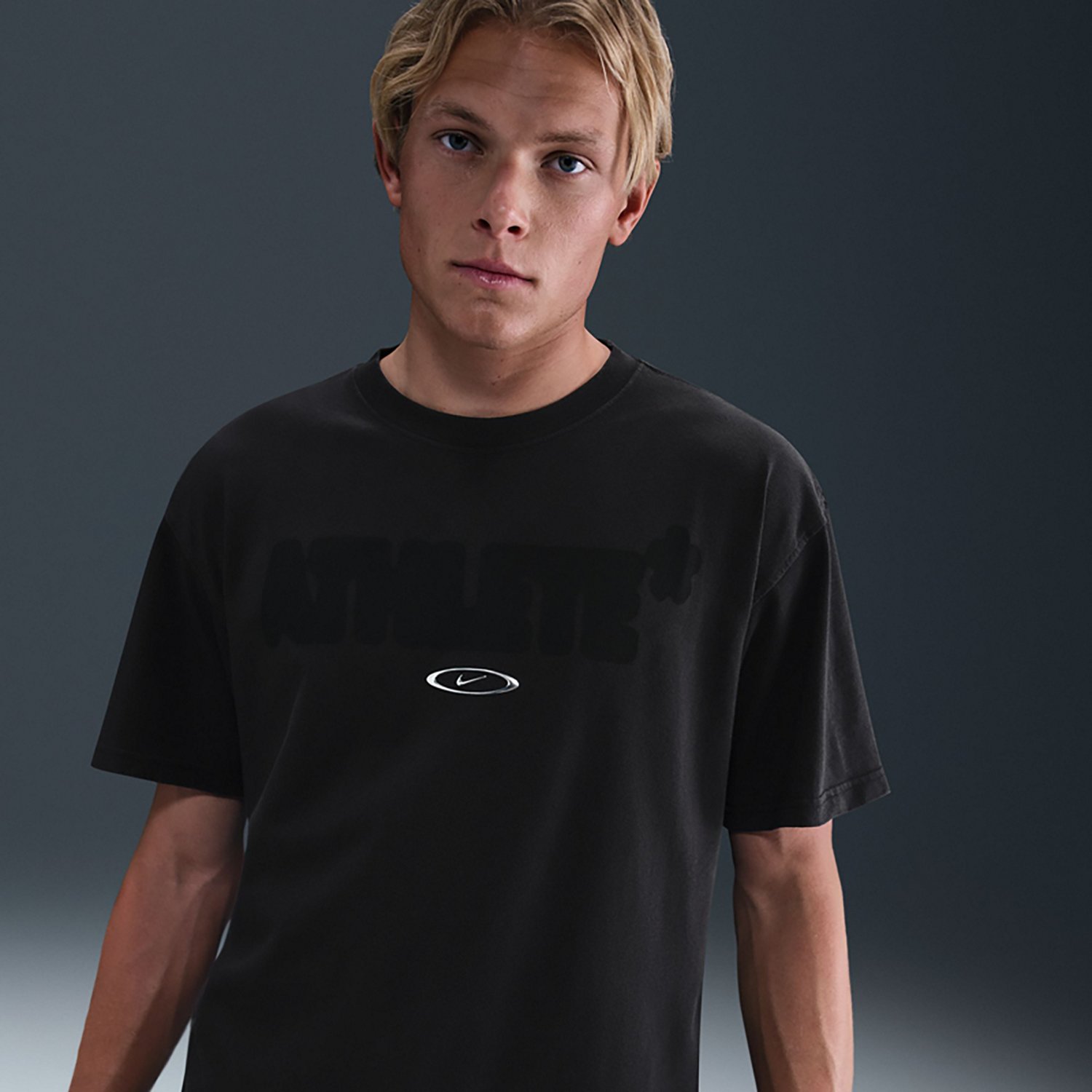 Nike Men's Sportswear Max90 T-shirt - view number 3