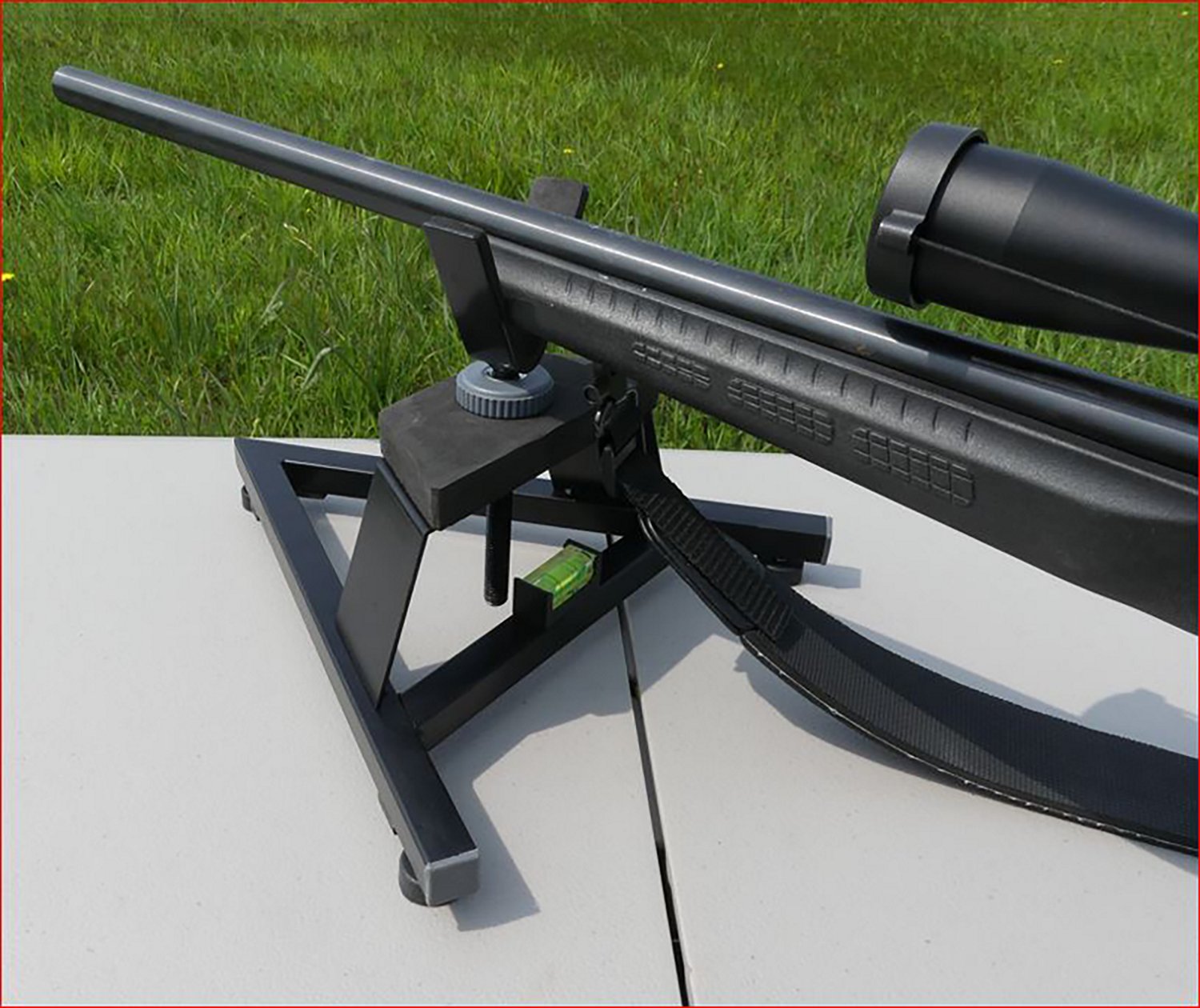 Hyskore Rifle & Pistol Bench Top Shooting Rest - view number 7
