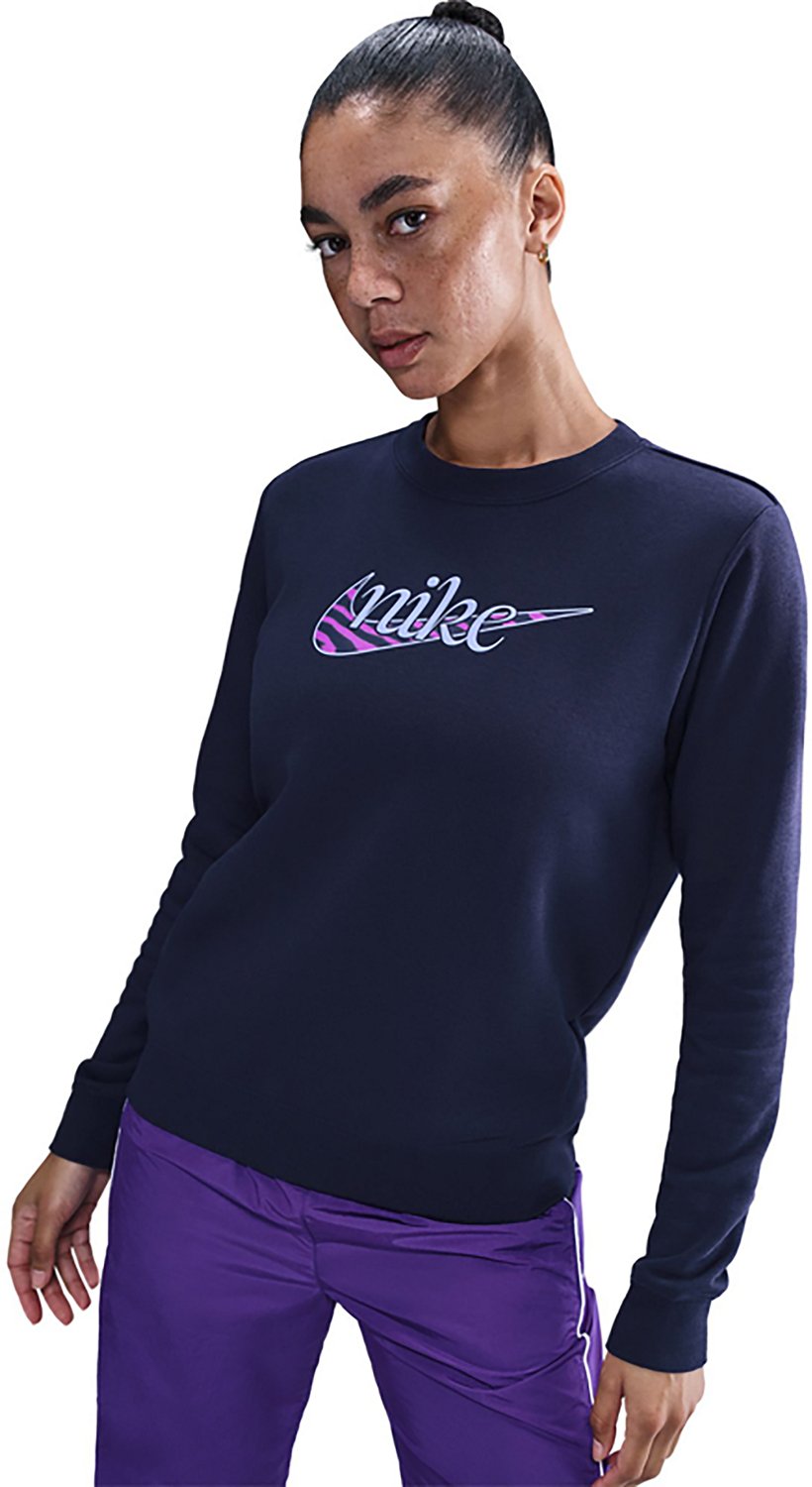 Nike Women's Sportswear Club Crew Sweatshirt - view number 3