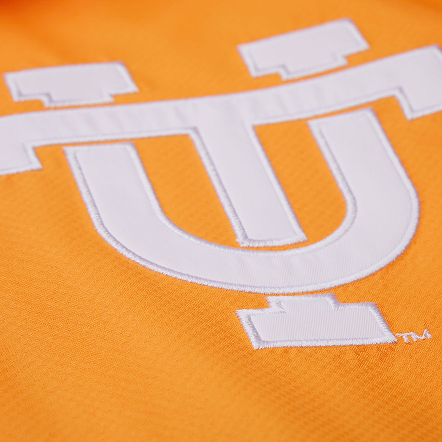 Mitchell & Ness Men's University of Tennessee Tie Breaker Lightweight Anorak Jacket - view number 3