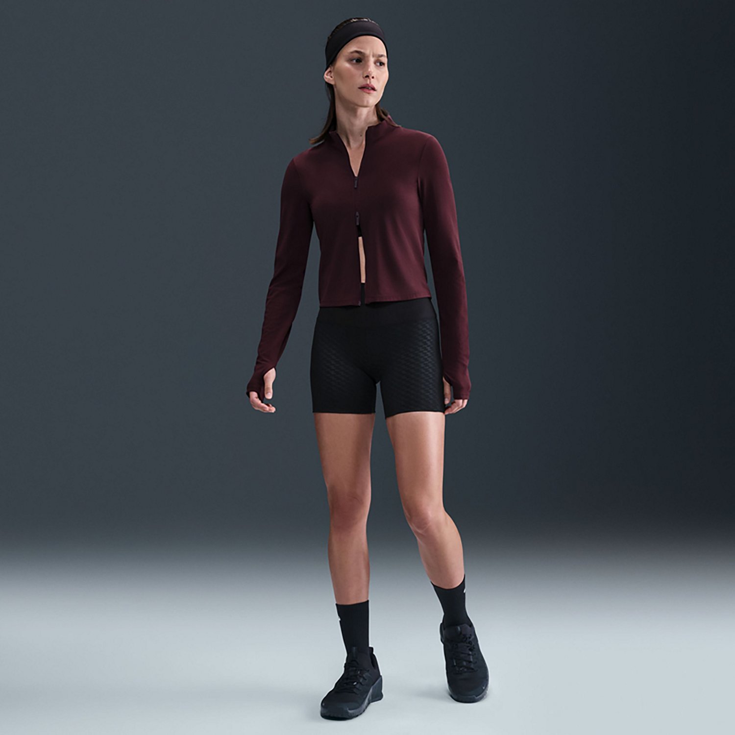 Nike Women's NK Dri-FIT ONE HR PFP Shorts 5 in - view number 4