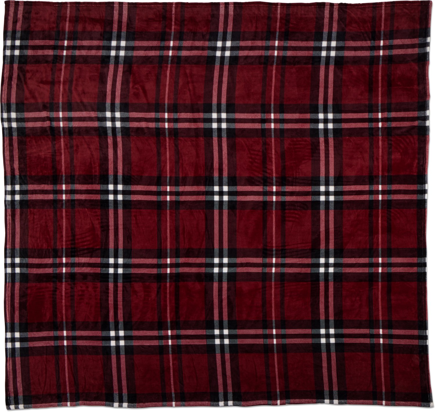 Coleman Oversize 96x96 Winter Cottage Red Plaid Family Blanket - view number 2