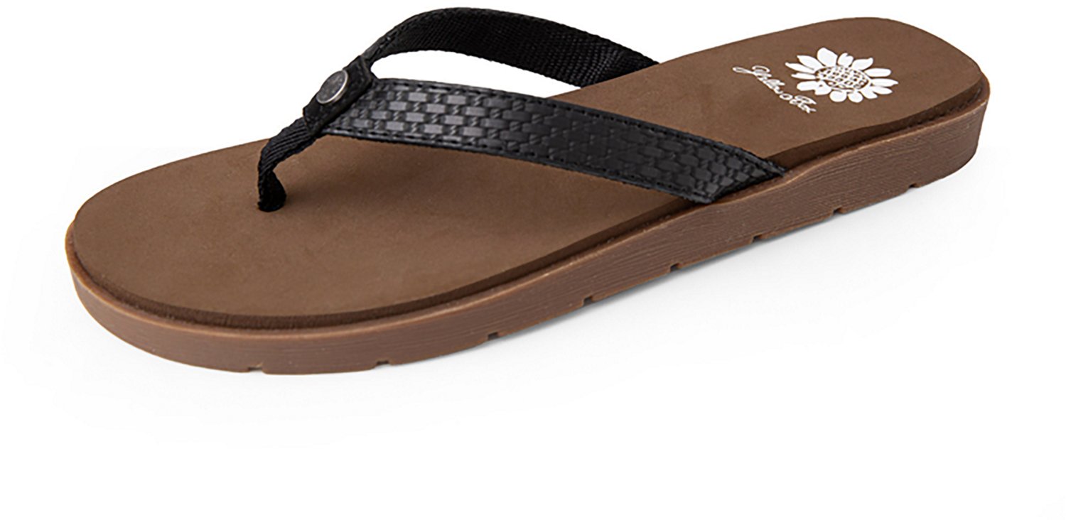 Yellow Box Women's Farrie Flip Flop Sandals - view number 3