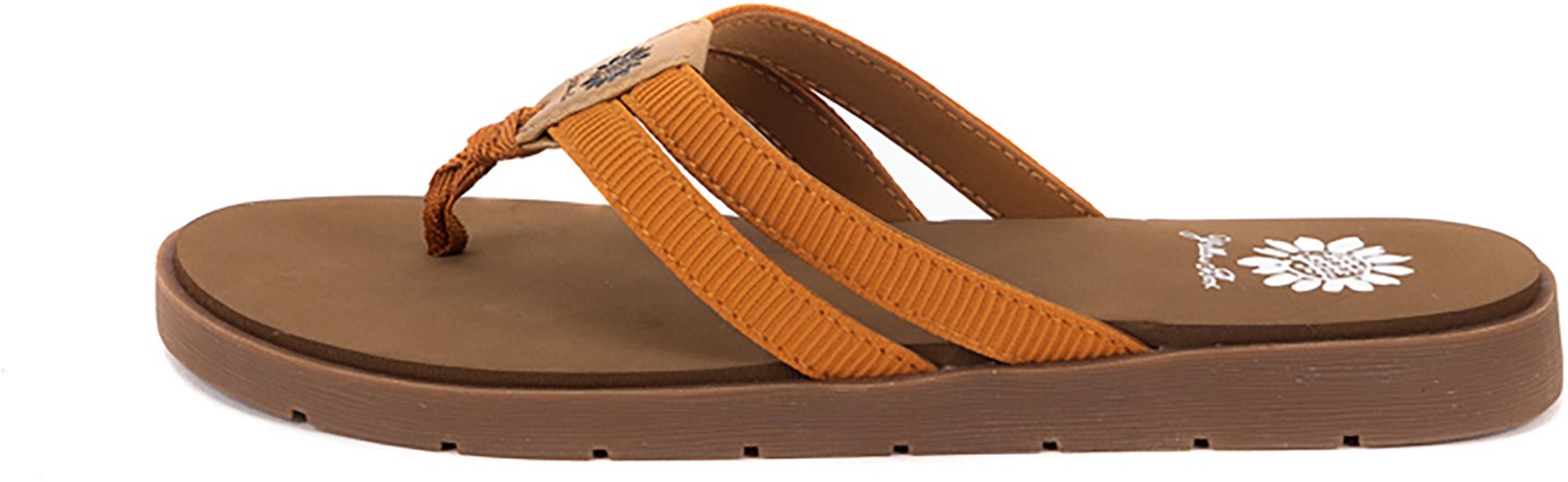Yellow Box Women's Femmie Flip Flop Sandals - view number 2
