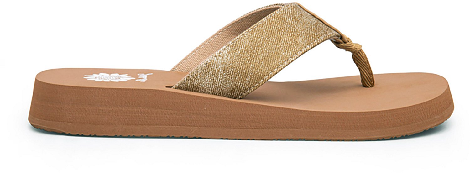 Yellow Box Women's Fremont Flip Flops
