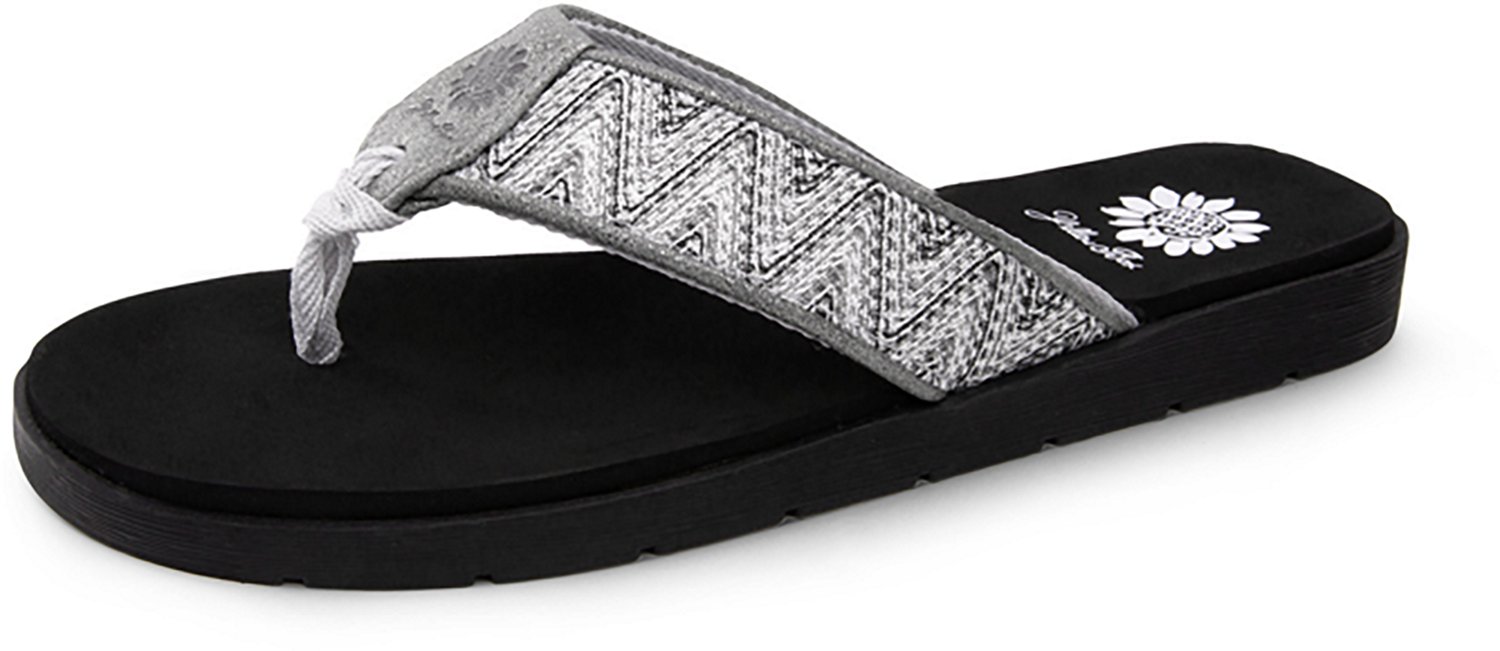 Yellow Box Women's Fidda Flip Flops - view number 3