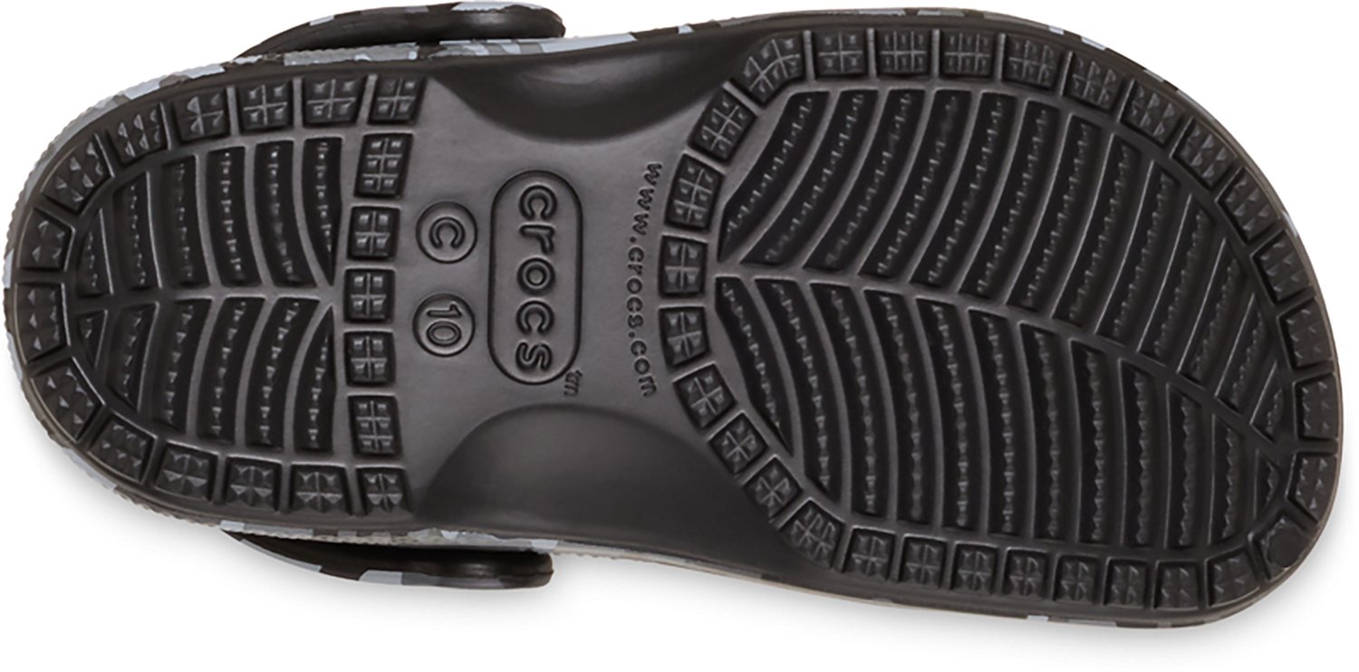 Crocs Toddlers' Traditional Camo Clogs - view number 6