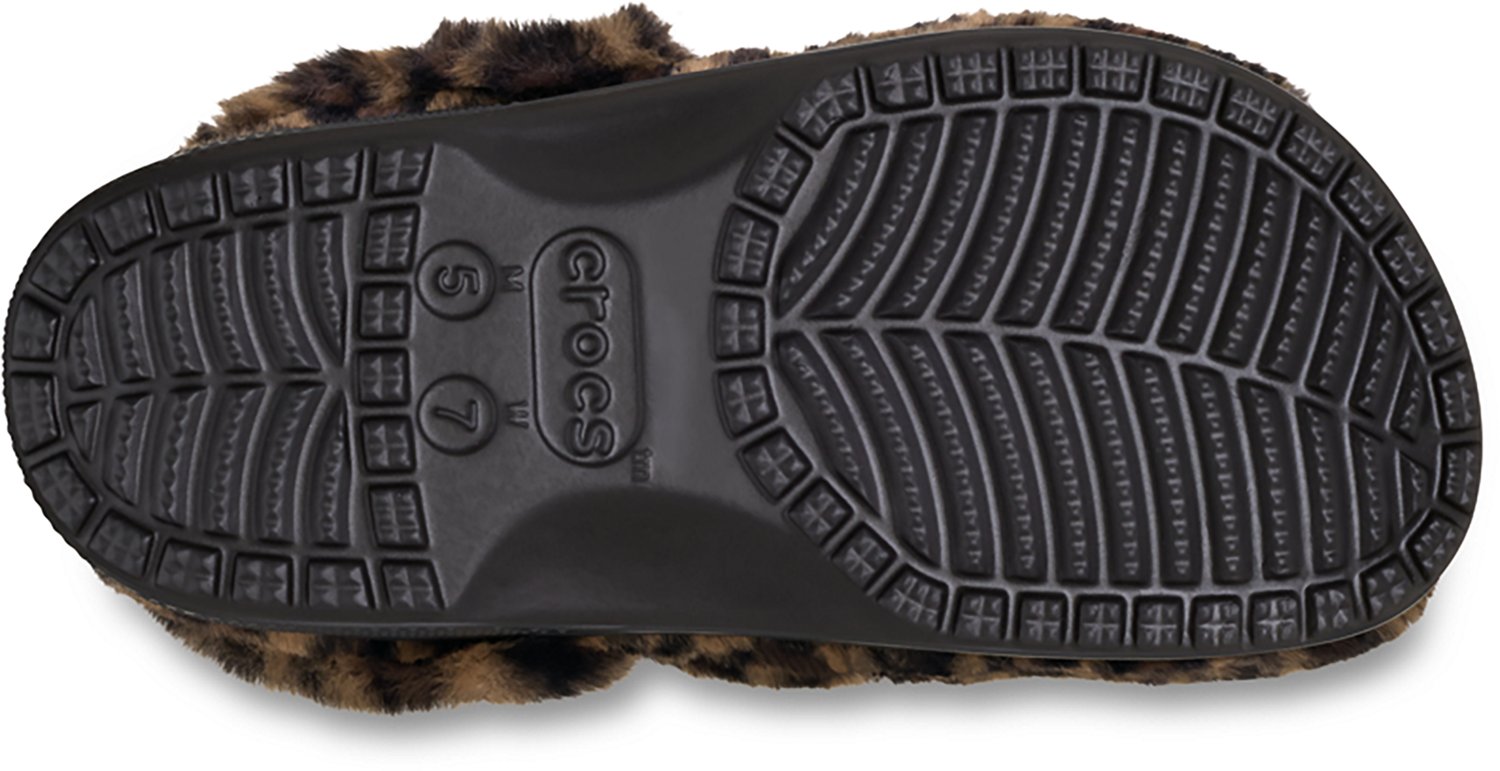Crocs Classic Unfurgettable Leopard Clogs - view number 6