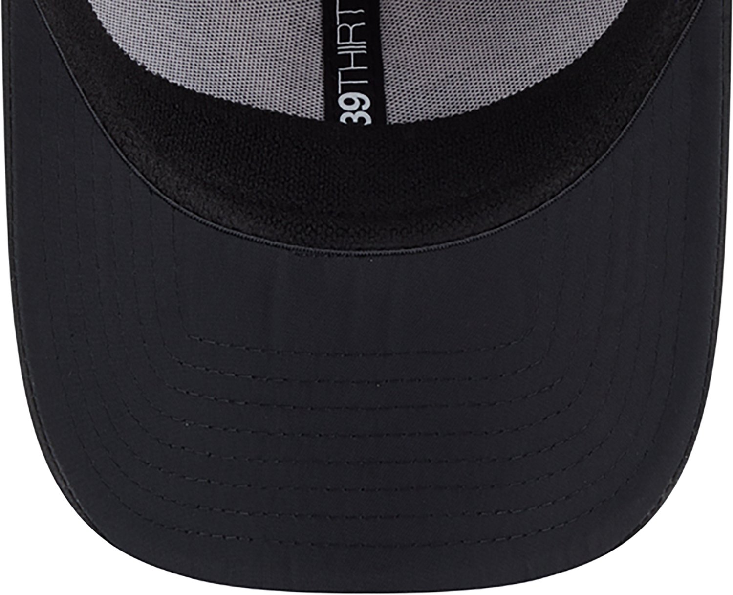 New Era Men's Buccaneers Night Black 39THIRTY Cap - view number 7