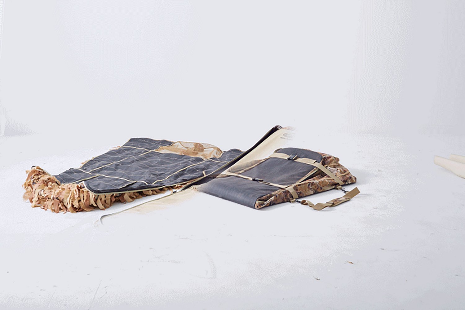 Rig'Em Right Outdoors Xtreme Ghillie Layout Blind - view number 3