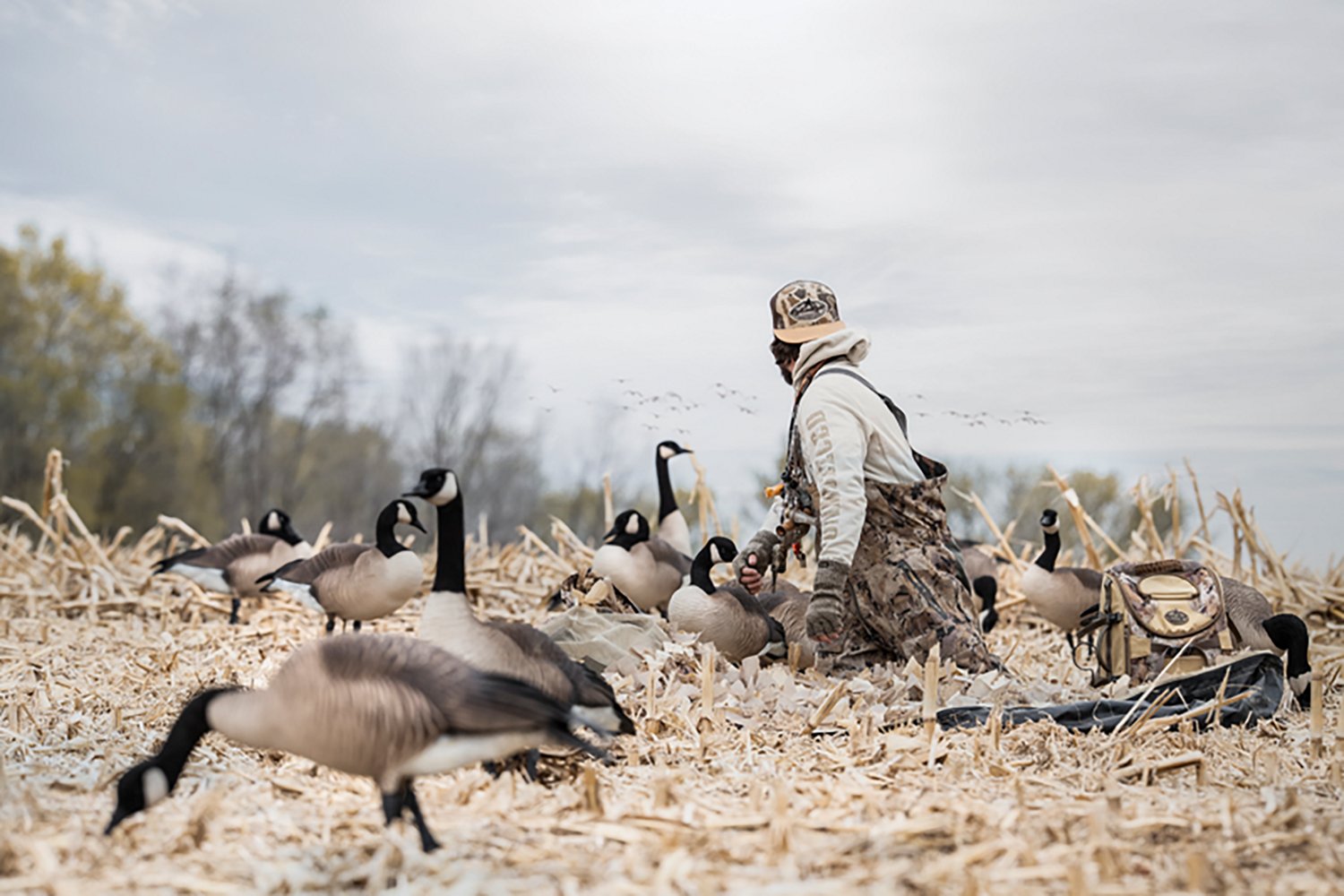 Rig'Em Right Outdoors Xtreme Ghillie Layout Blind - view number 6