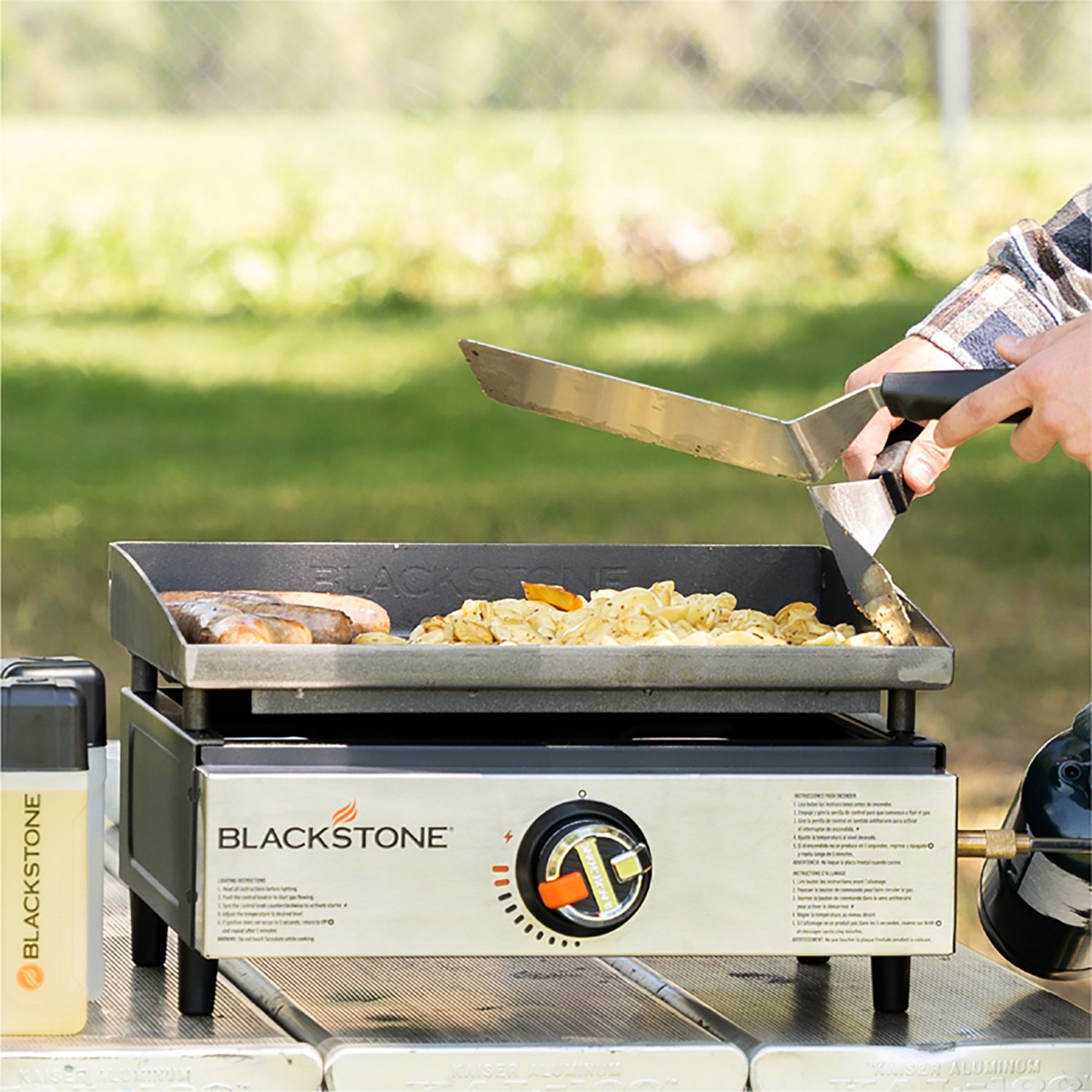 Blackstone Omnivore 1-Burner Tabletop Griddle - view number 6