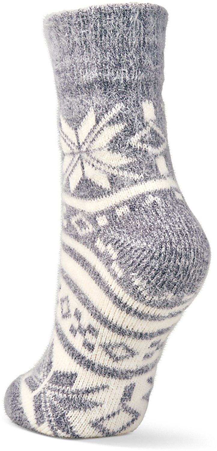 Magellan Outdoors Women's Snowflake Lodge Crew Socks - view number 3
