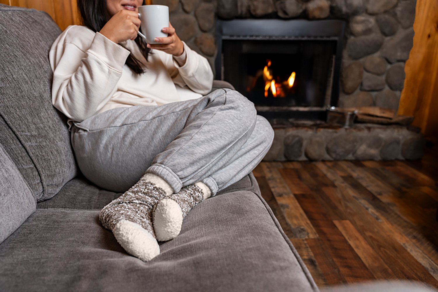 Magellan Outdoors Women's Popcorn Lodge Crew Socks - view number 4