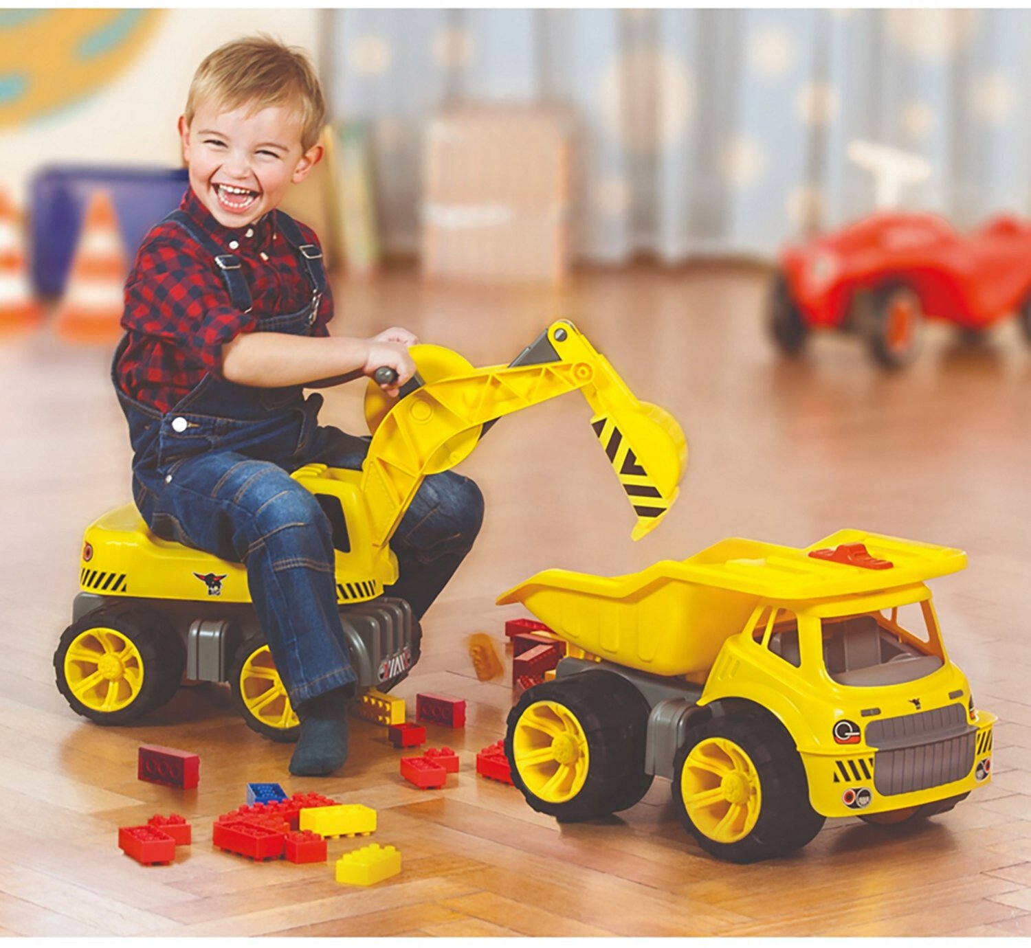 AquaPlay BIG Power Work Maxi Digger Excavator Ride On Toy - view number 8