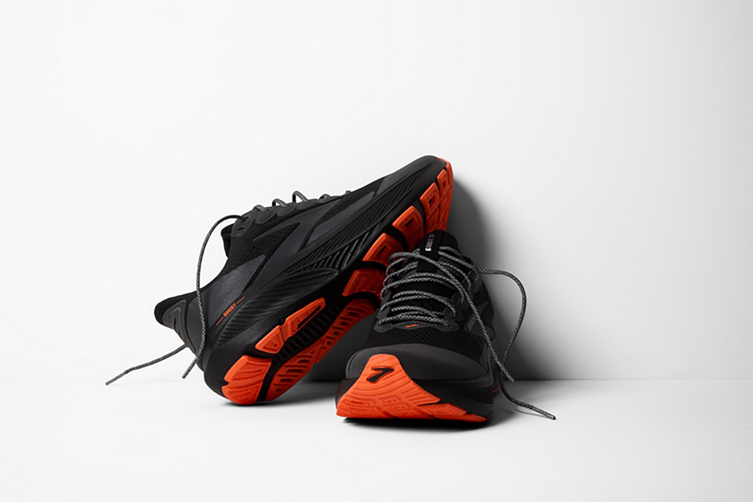 Brooks Women's Ghost 17 Run Visible Running Shoes - view number 7