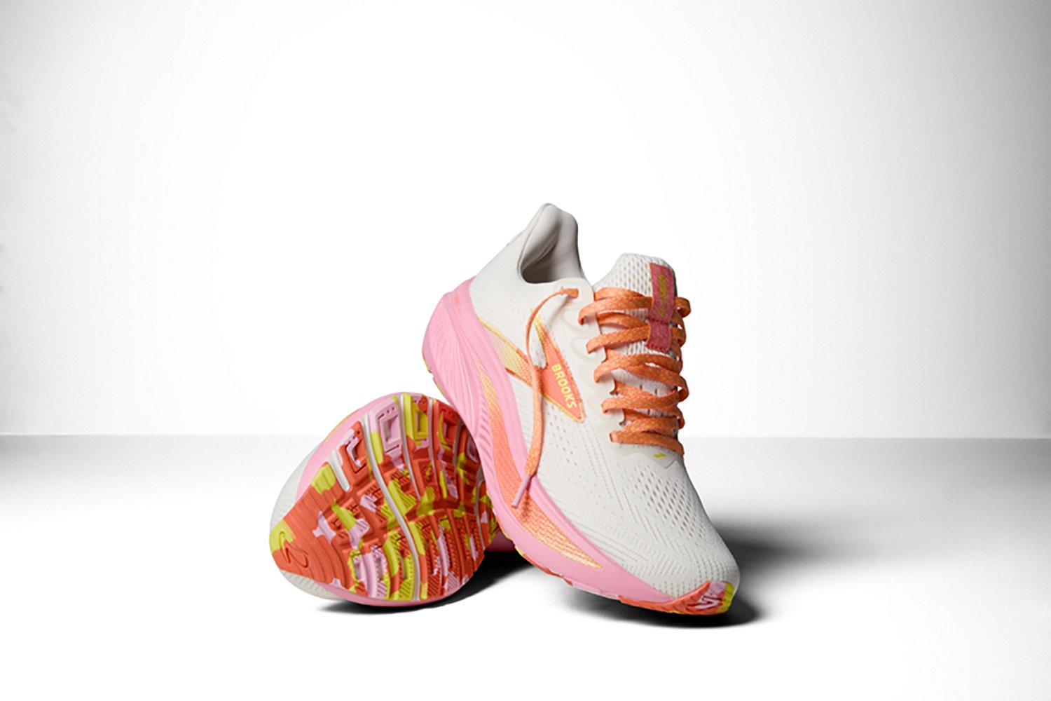 Brooks Women's Ghost 17 Hero 4.0 Running Shoes - view number 7