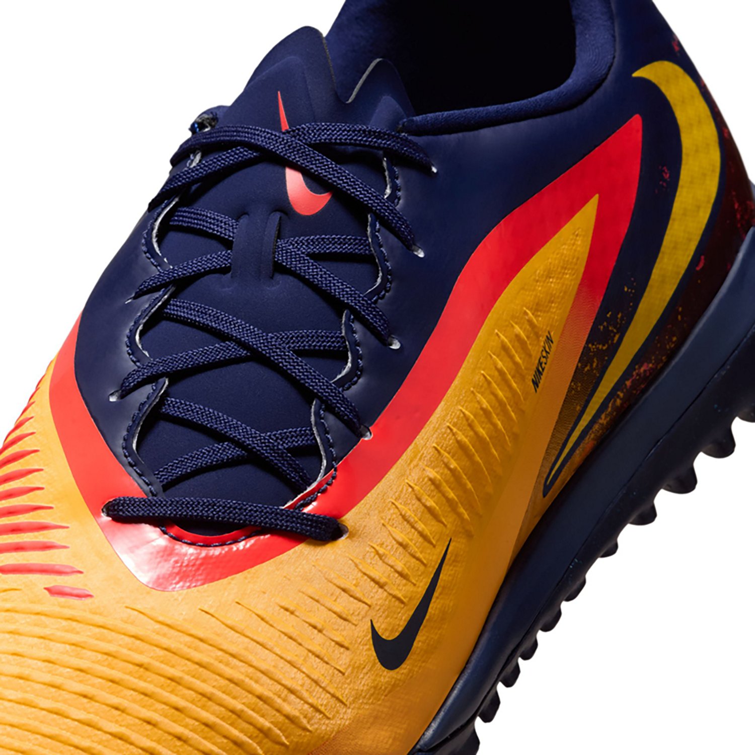 Nike Men's Phantom 6 Low Indoor Soccer Cleats