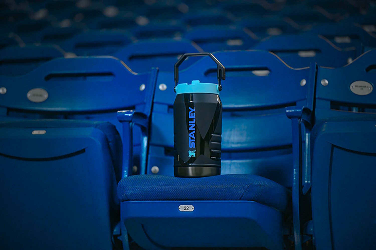 Stanley IceFlow 64 oz Flipstraw 2.0 Caitlin Clark Water Jug - view number 6