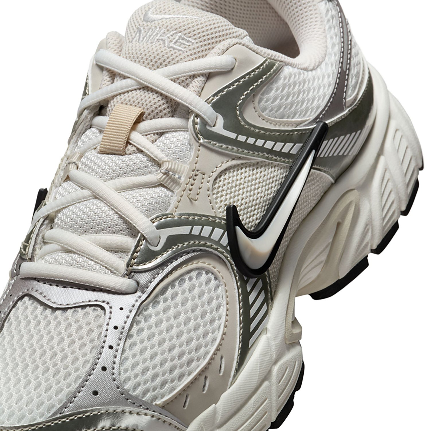 Nike Women's V5 Runner Running Shoes - view number 7