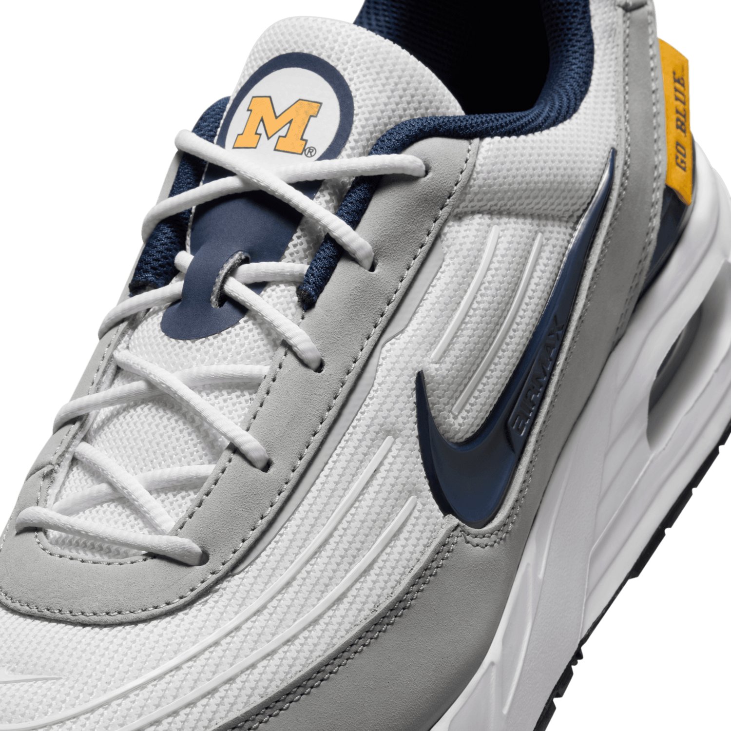 Nike Adults' Michigan Wolverines Air Max Verse - view number 7