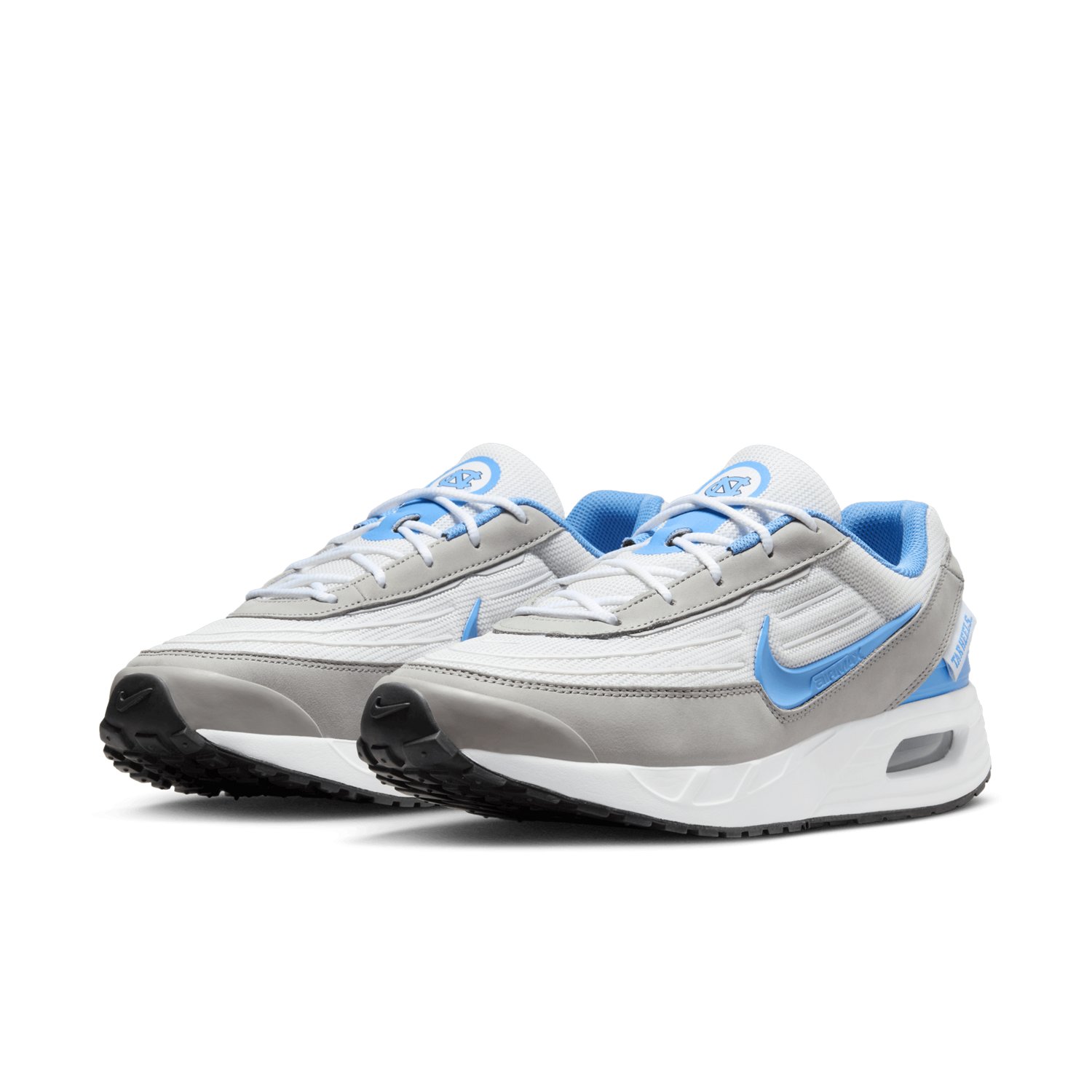 Nike Adults' North Carolina Tar Heels Air Max Verse - view number 3
