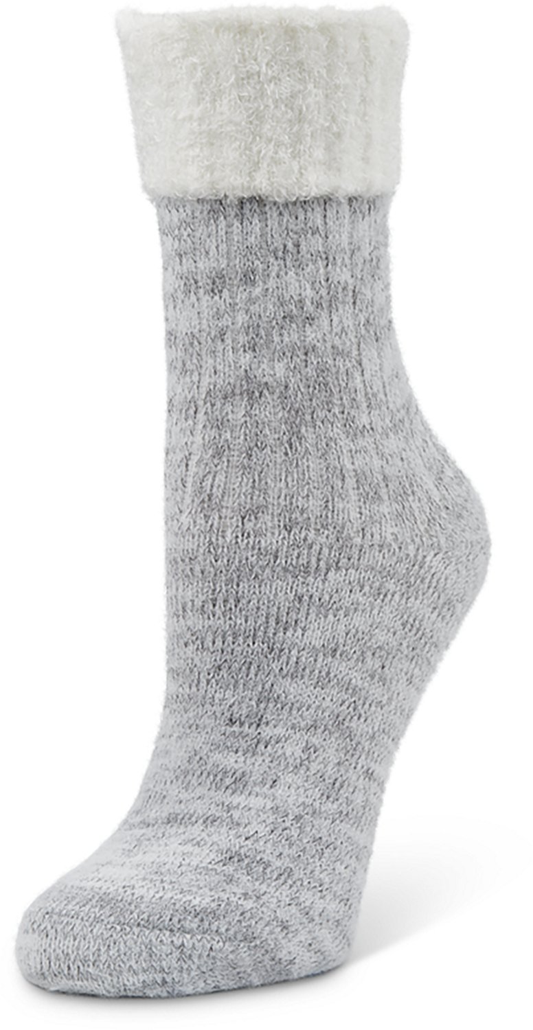 Magellan Outdoors Women's Foldover Heather Lodge Crew Socks - view number 2