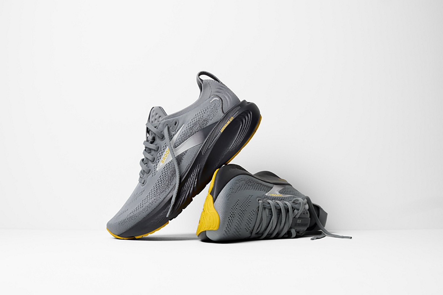 Brooks Men's Adrenaline GTS 25 Running Shoes - view number 8