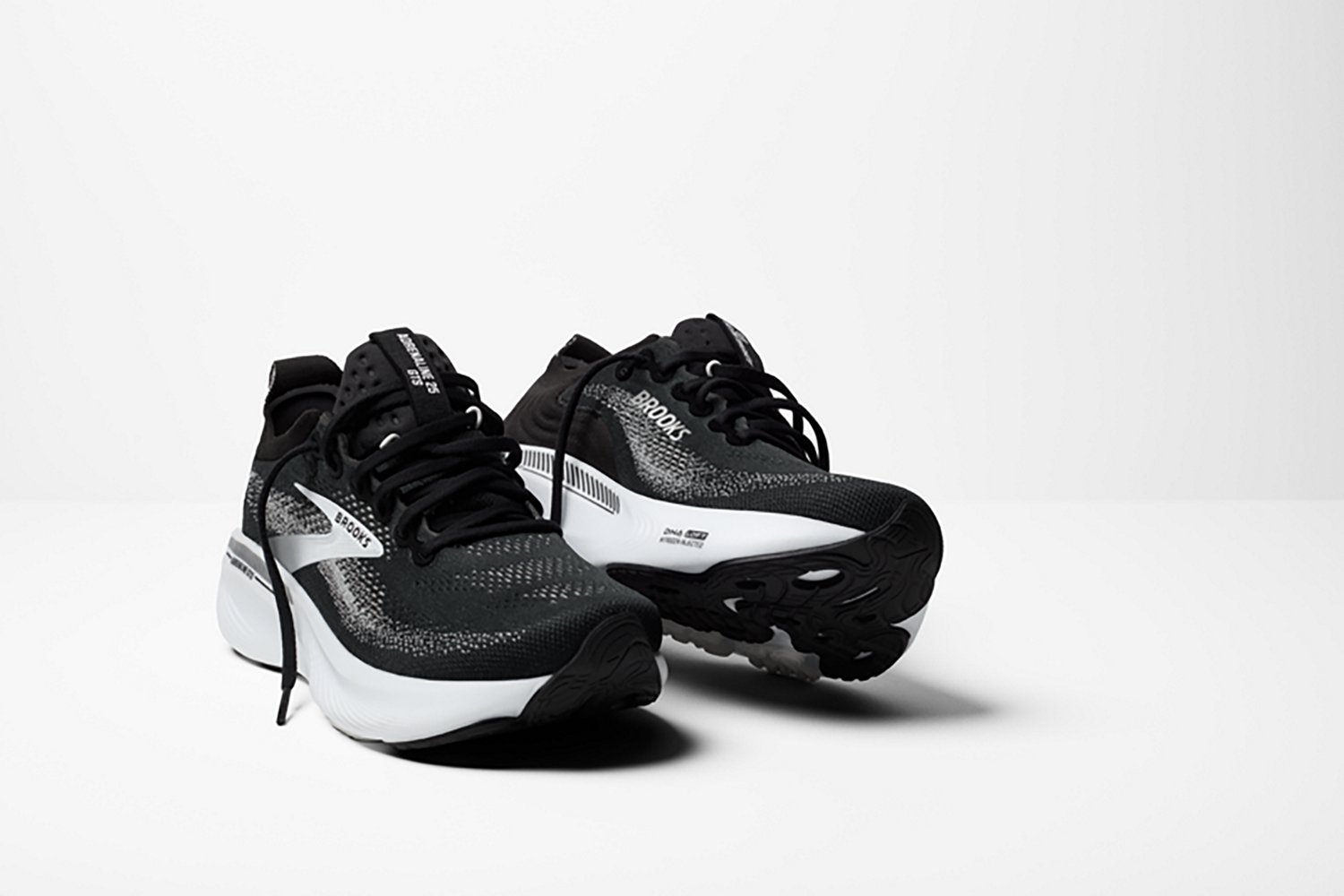 Brooks Women's Adrenaline GTS 25 Running Shoes - view number 8