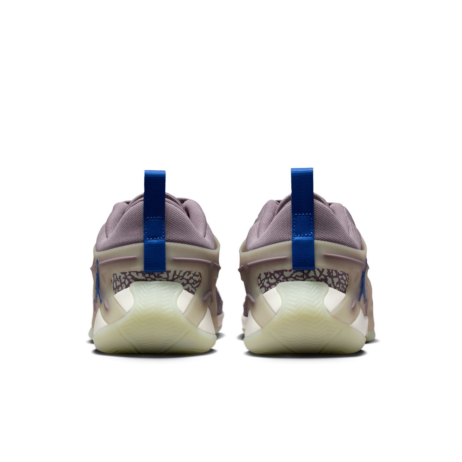 Jordan Adult Heir Basketball Shoes - view number 5