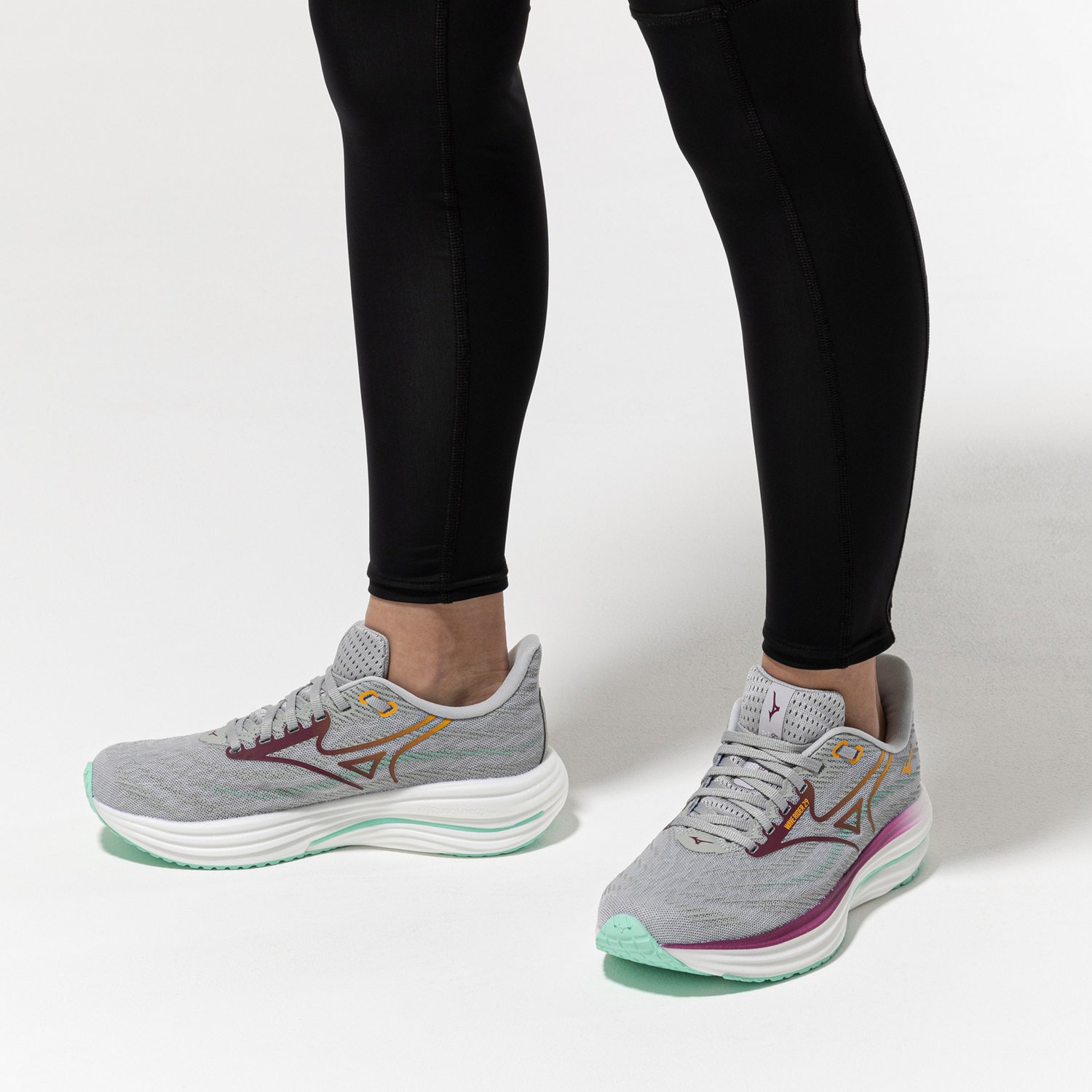 Mizuno Women's Wave Rider 29 Running Shoe - view number 7