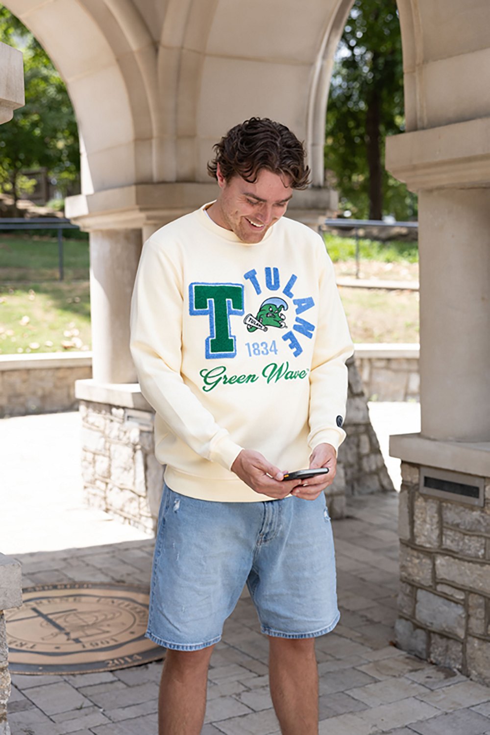 Something Inked Men's Tulane Green Wave Primary Logo Retro Blink Crew Sweatshirt - view number 3
