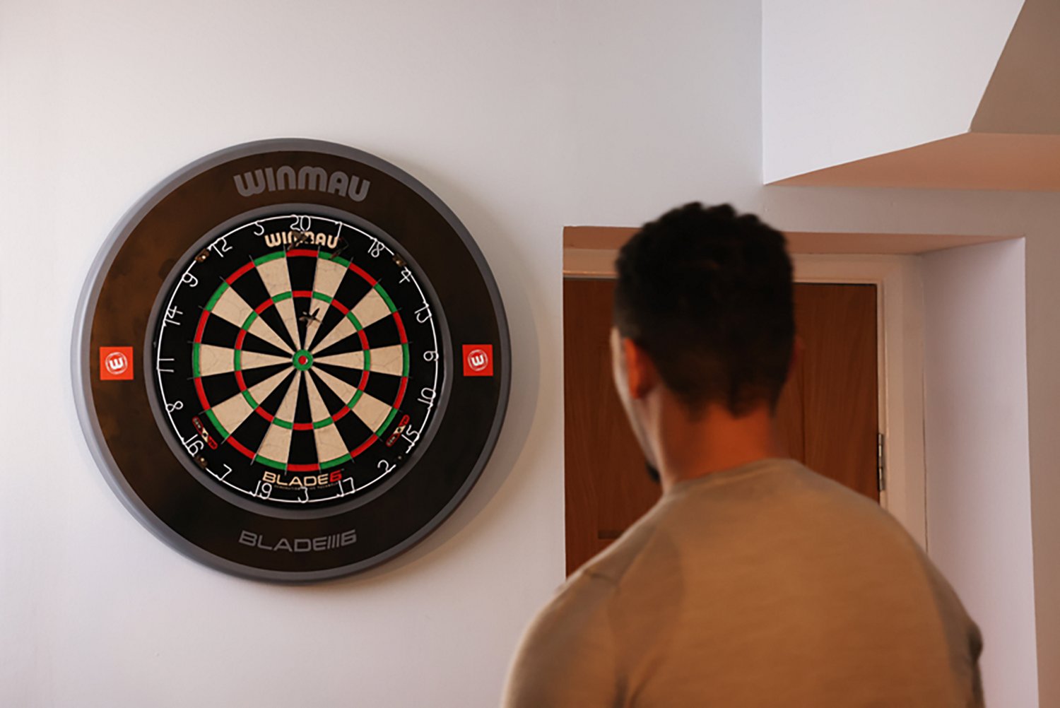 Winmau Blade 6 Dual Core Professional Bristle Dartboard - view number 7