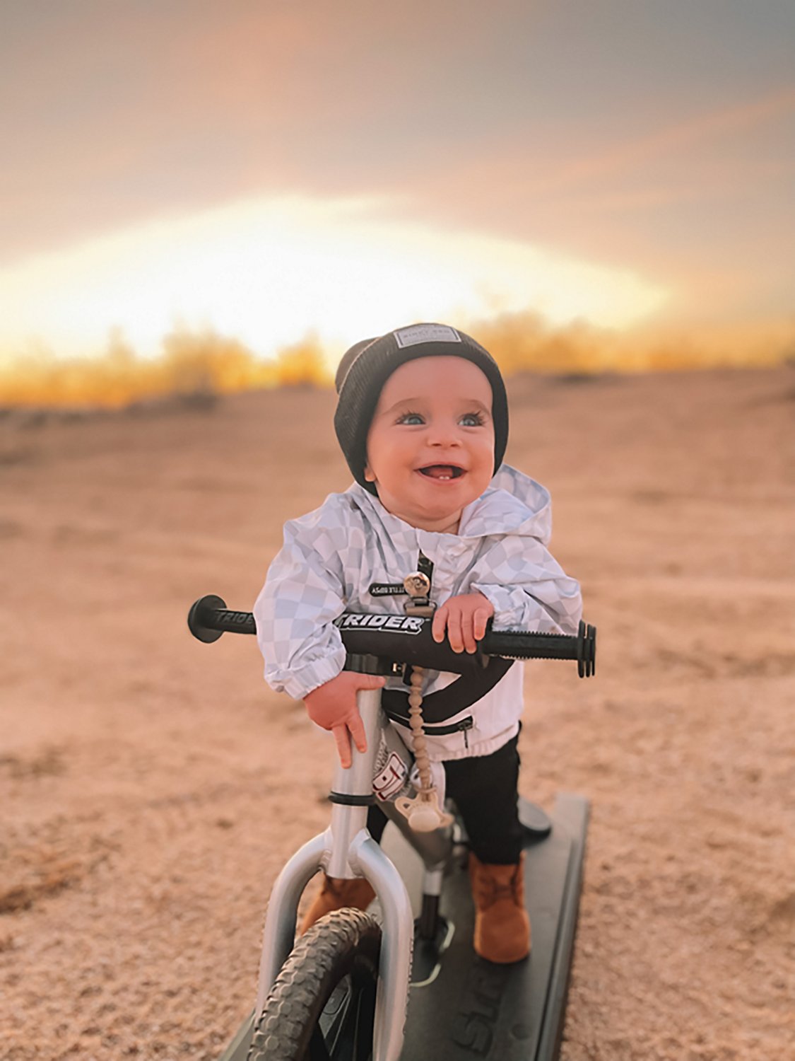 Strider Kids’ 12 Pro 2-in-1 Rocking Bike - view number 5