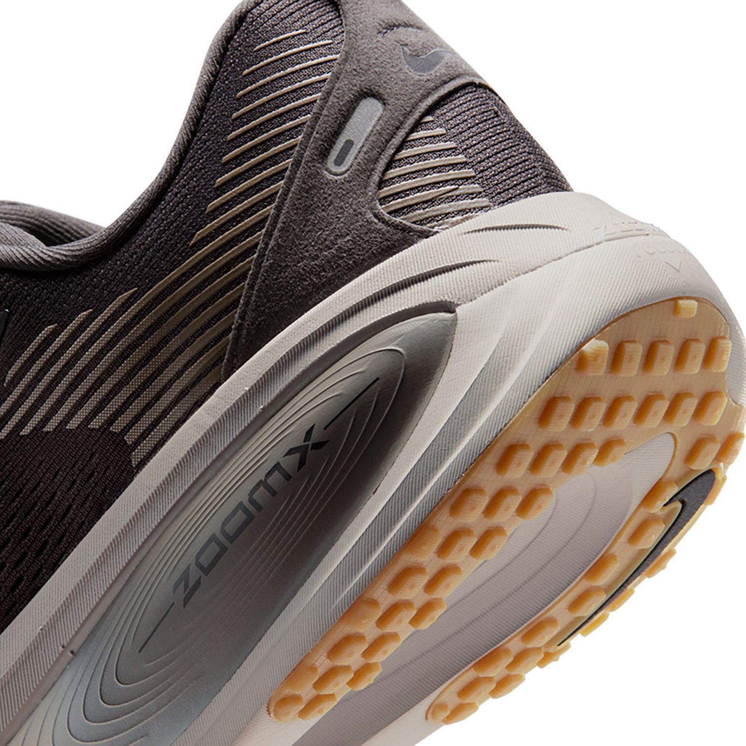 Nike Men's Vomero 18 Running Shoes - view number 8