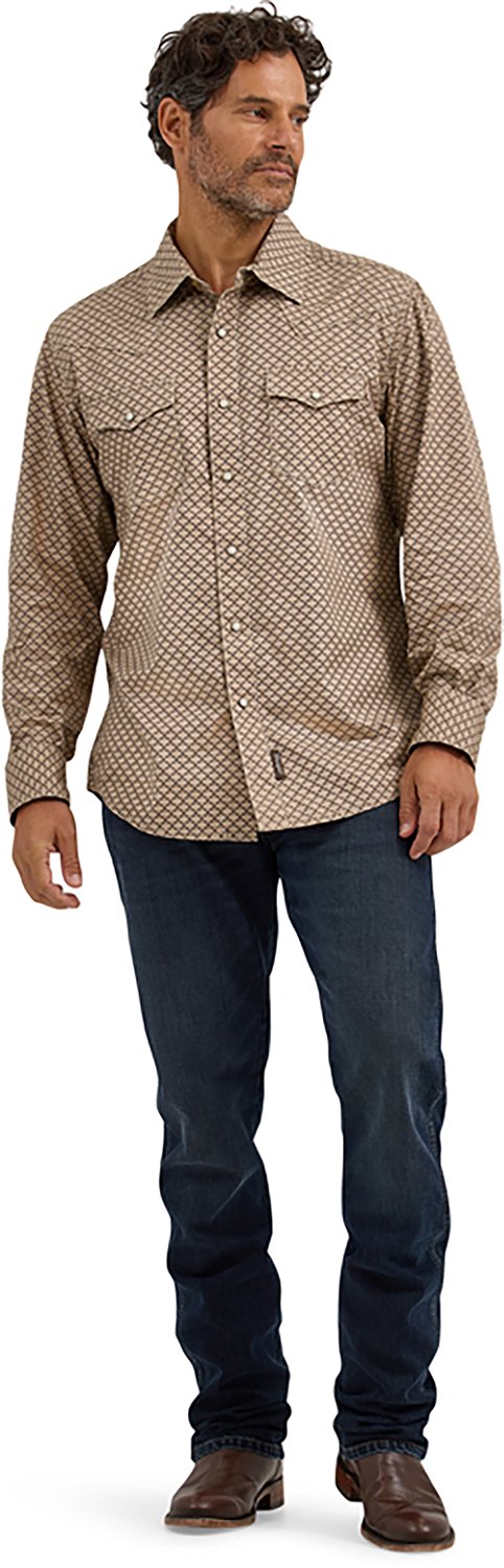 Wrangler Men's Retro® Premium Long Sleeve Modern Fit Western Snap Plaid Shirt - view number 4