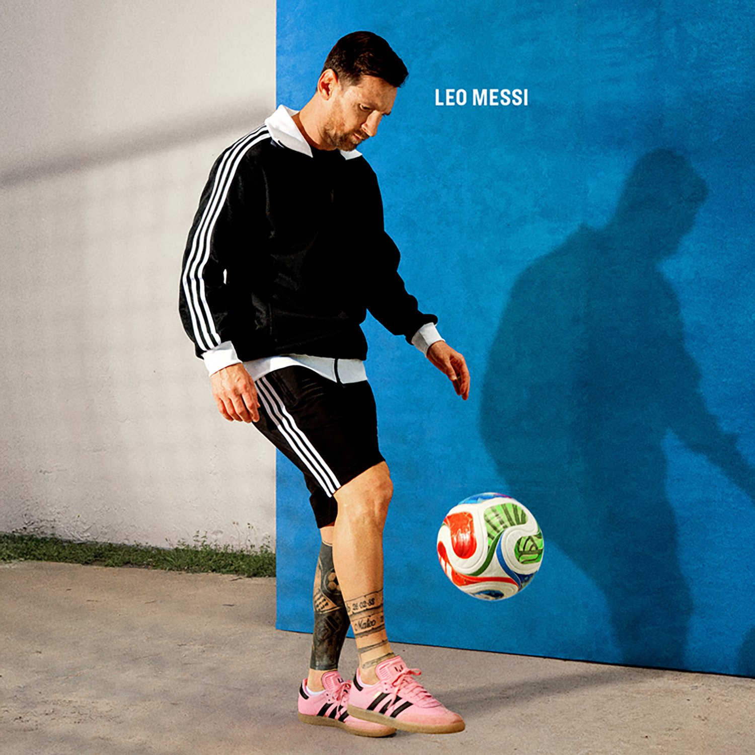 adidas FIFA World Cup 2026™ TRIONDA Club Soccer Ball - view number 5