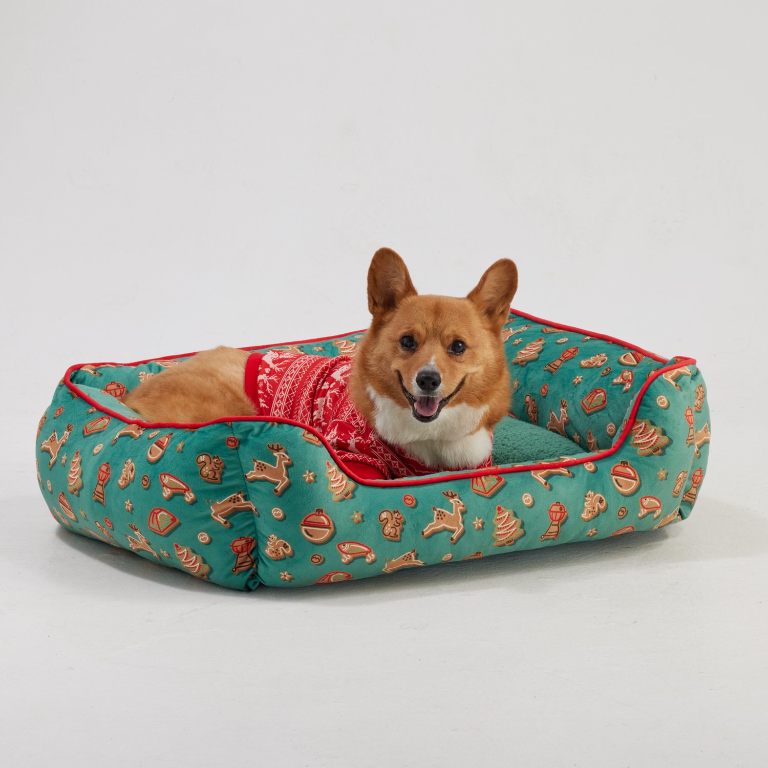 Magellan Outdoors Printed Sofa Pet Bed
