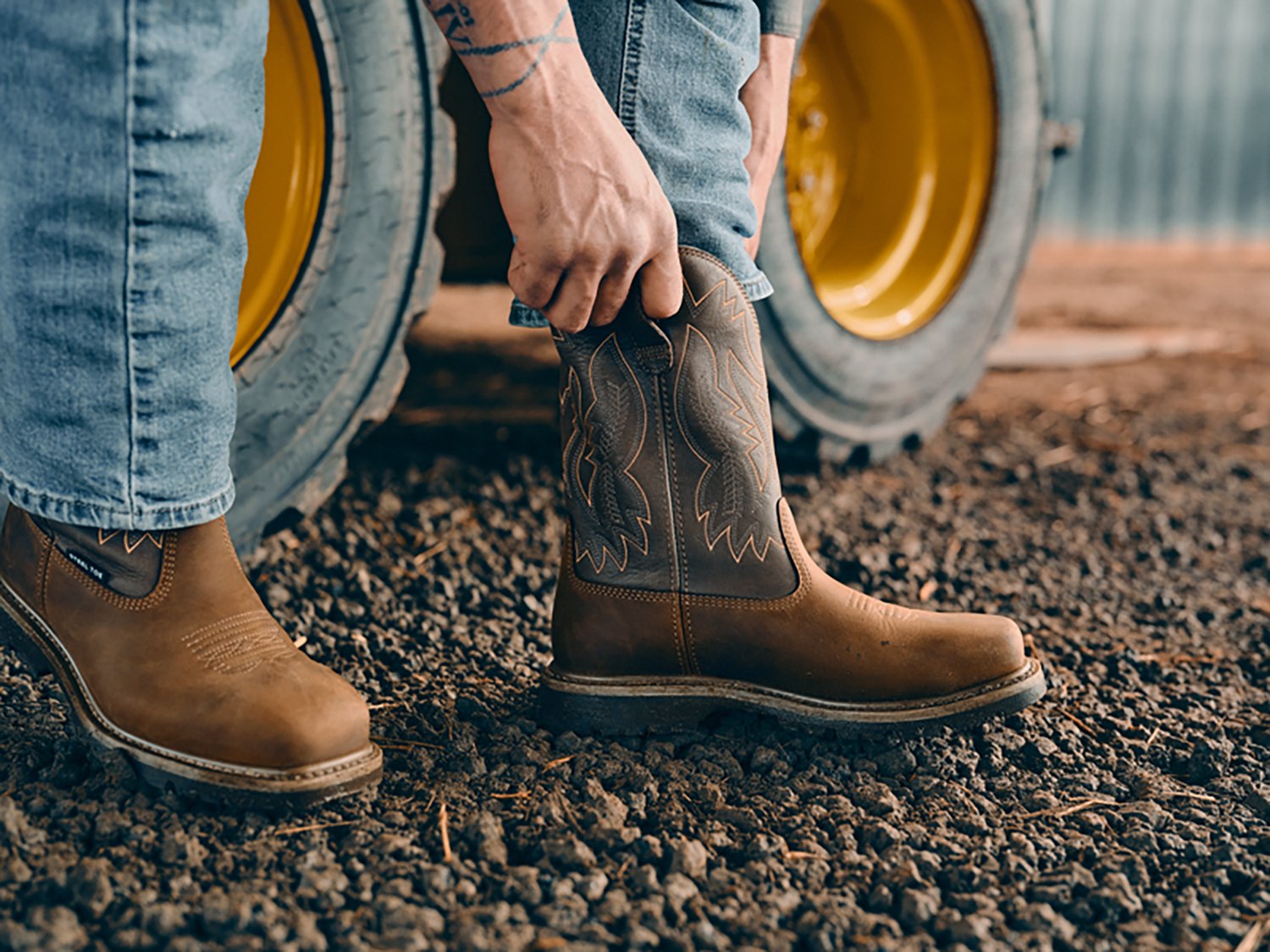 Caterpillar Men's Colorado Frontier Work Boots - view number 8