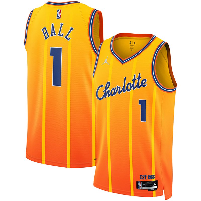 Nike Men's Charlott… - image